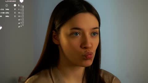 Lucy online show from 03/07/25, 04:35