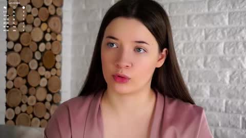 Lucy online show from 09/25/25, 02:26