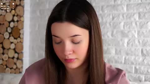 Lucy online show from 10/03/25, 03:14