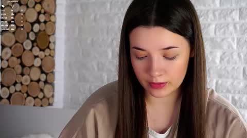 Lucy online show from 10/11/25, 03:28