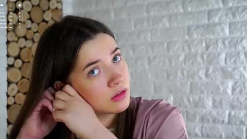 Lucy online show from 12/05/25, 02:09