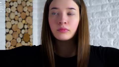 Lucy online show from 01/12/26, 02:06