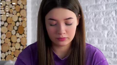 Lucy online show from 03/04/26, 02:06