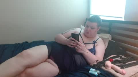 Alyx online show from 06/27/26, 08:03