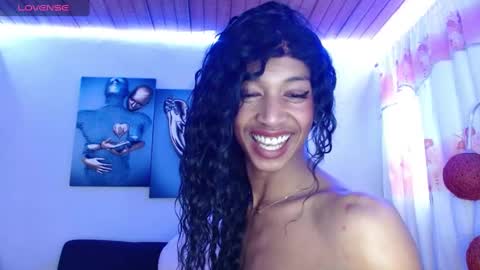 Bella Maidi online show from 12/22/24, 04:38