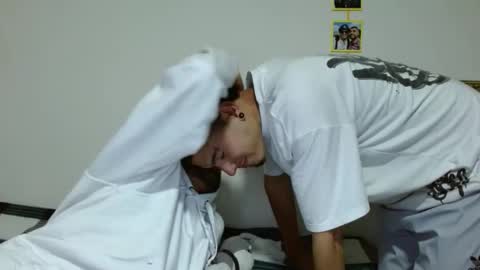 Maiki online show from 10/17/25, 03:20