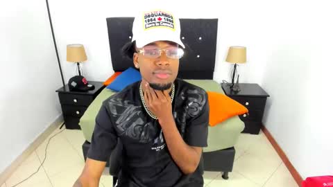 Snapshot of maikol_monstercock chatting on 10/10/25, 02:10 M A I K O L -- M O N S T E R C O C L online show from 10/10/25, 02:10