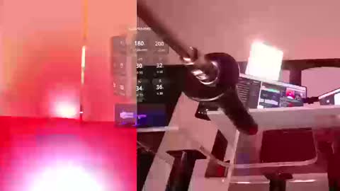 Mailen online show from 03/19/26, 10:36