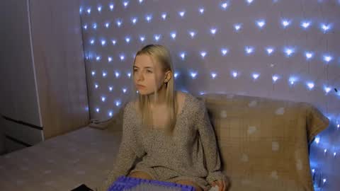 Your kitty online show from 02/06/25, 03:31