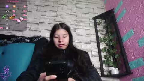  MAILY CAN  online show from 12/15/25, 12:42