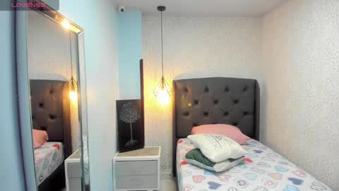  M A I L Y  online show from 02/19/25, 04:00