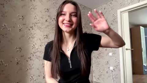 Snapshot of mairagloff chatting on 03/03/26, 09:04 DIna online show from 03/03/26, 09:04