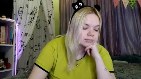 Karen online show from 02/27/26, 03:34