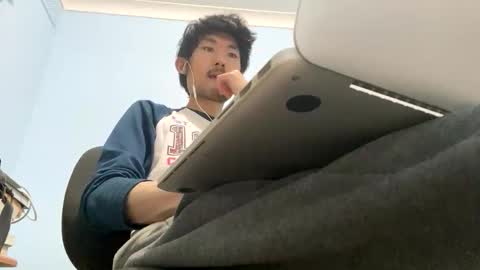 David Sae Hymn Cho online show from 12/18/25, 06:47