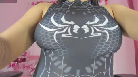    online show from 05/03/26, 04:40