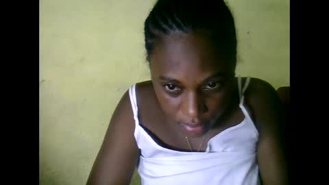 Snapshot of maissa687177 chatting on 10/19/25, 08:09 maissa687177 online show from 10/19/25, 08:09