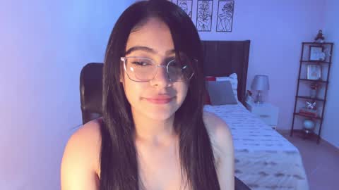 Maite online show from 02/04/25, 03:00