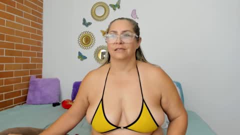 maja_hills online show from 01/03/25, 10:51
