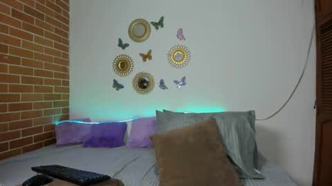 maja_hills online show from 01/13/25, 01:17