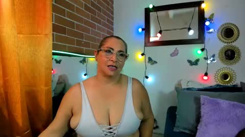 maja_hills online show from 02/22/25, 06:08