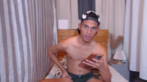 Annalyn online show from 10/01/25, 02:23