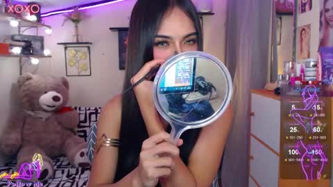 Snapshot of majestic_bella chatting on 05/22/26, 08:21 Bella online show from 05/22/26, 08:21