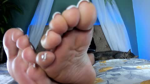 Emma Allen online show from 01/18/26, 02:04