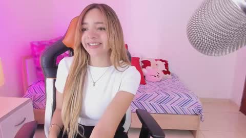 Majo online show from 03/12/25, 03:40