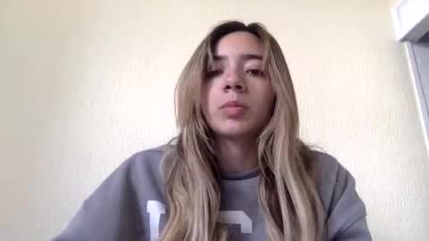 Snapshot of majo_gomezz chatting on 05/06/26, 03:28 majo_gomezz online show from 05/06/26, 03:28