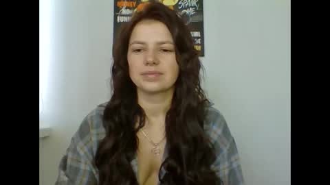 make_mesmile online show from 11/26/25, 06:58