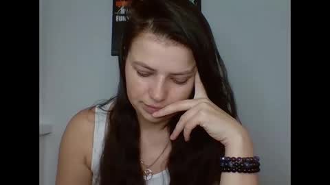 make_mesmile online show from 12/01/25, 06:13