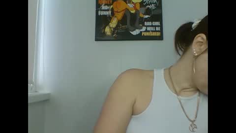 make_mesmile online show from 03/31/26, 07:31