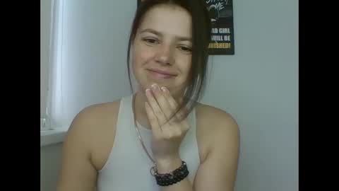 make_mesmile online show from 04/02/26, 06:22