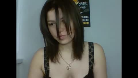 Snapshot of make_mesmile chatting on 05/13/26, 06:33 make_mesmile online show from 05/13/26, 06:33