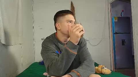 Snapshot of makell_bundchen chatting on 06/18/26, 12:09 makell_bundchen online show from 06/18/26, 12:09
