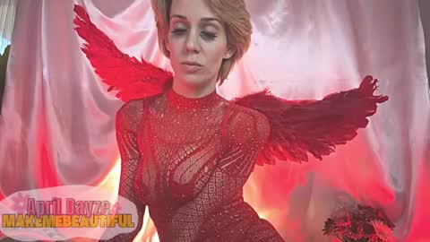 Snapshot of makemebeautiful chatting on 01/21/25, 06:34  April Dayze  makemebeautiful online show from 01/21/25, 06:34