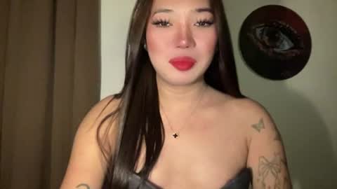 Snapshot of makemesquirt_xxx chatting on 07/18/26, 12:48 KEANA online show from 07/18/26, 12:48