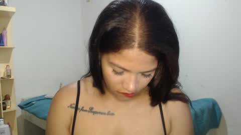 MAKENNAA online show from 03/11/25, 09:34