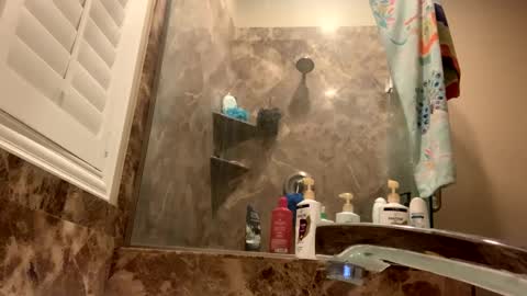 hokulani online show from 12/30/24, 01:47