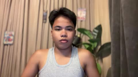 makeyoumineee online show from 04/10/26, 08:52