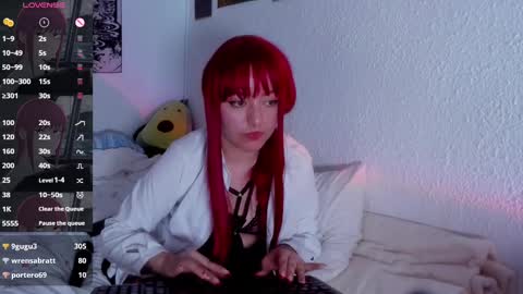 Snapshot of makii_33 chatting on 02/27/25, 01:27 ...  ... online show from 02/27/25, 01:27