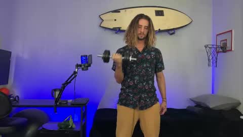 Mack  Makingmoans Twitter online show from 01/08/26, 04:09