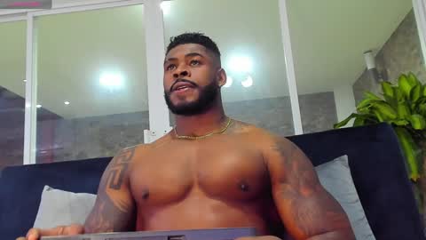 Makonnen online show from 12/17/24, 11:49