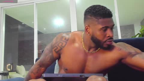 Makonnen online show from 12/22/24, 07:22