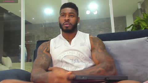 Makonnen online show from 12/24/24, 03:05