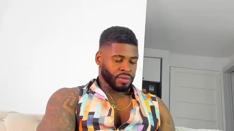 Makonnen online show from 11/18/25, 05:34