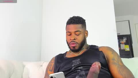 Makonnen online show from 03/03/26, 05:19