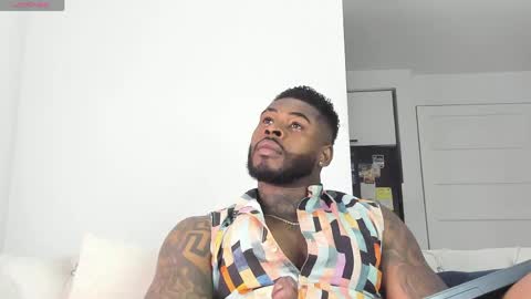 Snapshot of makonneen chatting on 06/05/26, 09:20 Makonnen online show from 06/05/26, 09:20