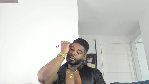 Snapshot of makonneen chatting on 07/10/26, 05:04 Makonnen online show from 07/10/26, 05:04