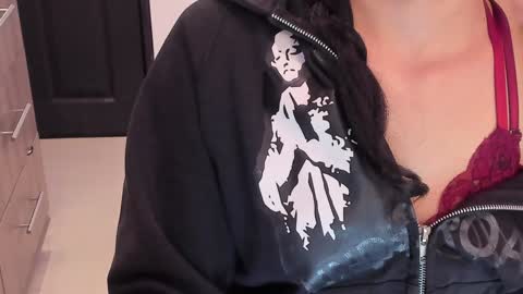 Mal Norma online show from 01/31/25, 02:37